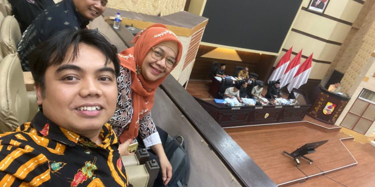 Pendampingan pembahasan RAPERDA Fasilitasi Penyelenggaraan Pondok Pesantren pada Rapat paripurna DPRD dan Bupati Jember